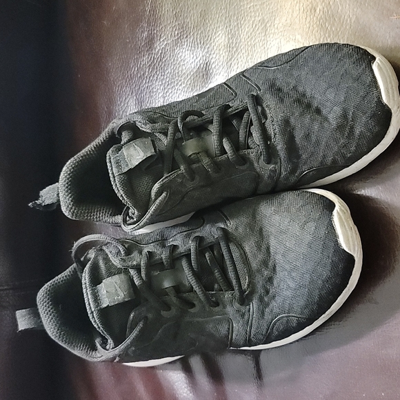 NIKE KAISHI 2.0 SE RUNNING SHOES SZ 8 - Picture 7 of 7